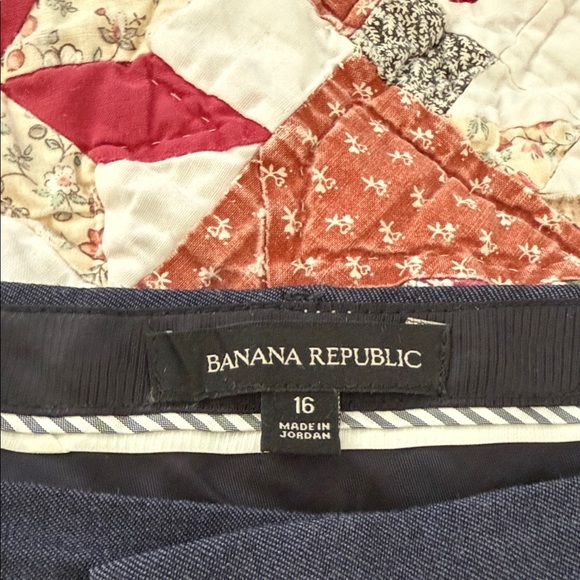 Banana Republic Women’s Navy Pant Suit size 16 - Picture 5 of 7